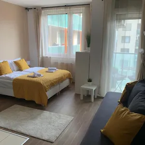 Corvin Sun Downtown Daire Budapeşte